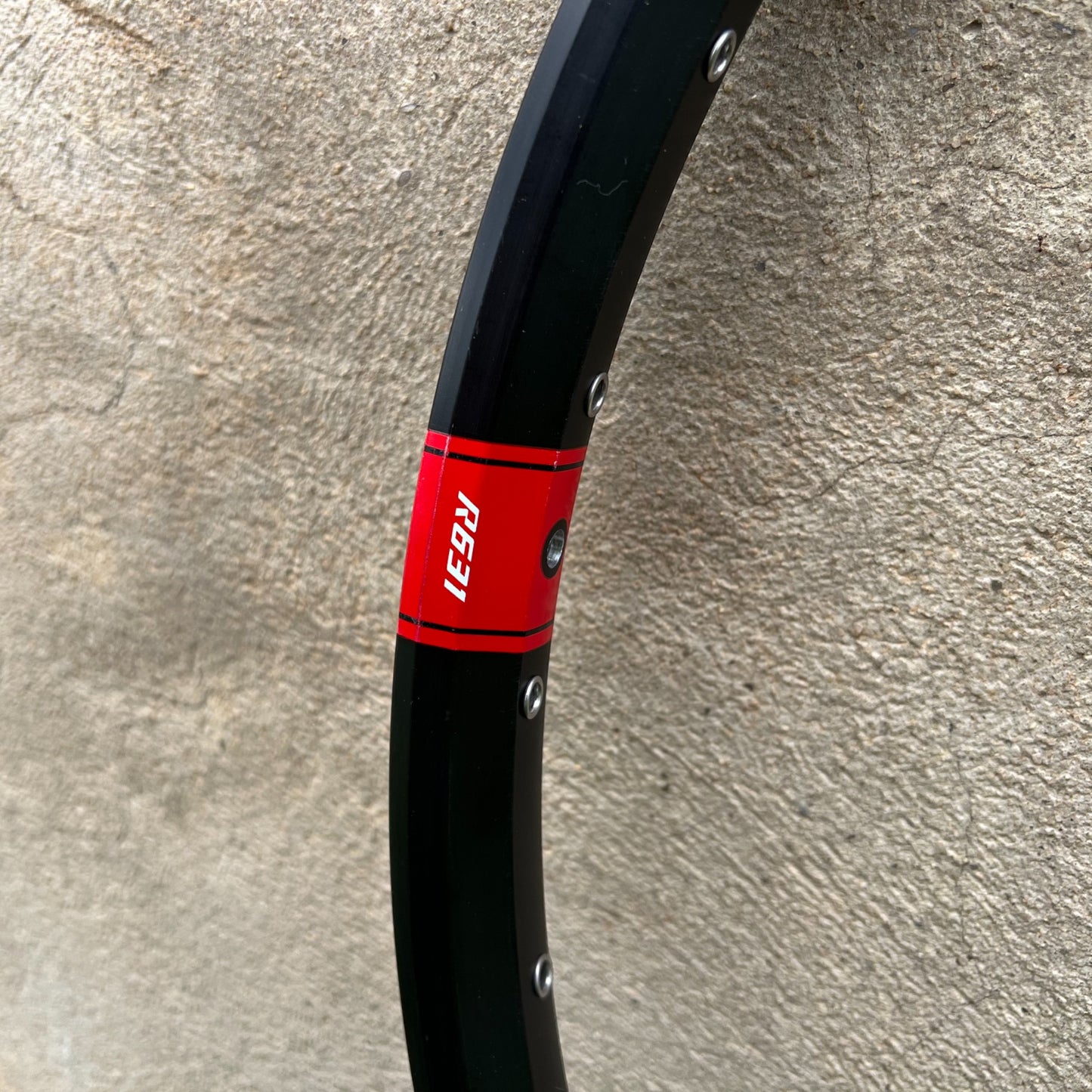 Llanta Dpsbikes R631